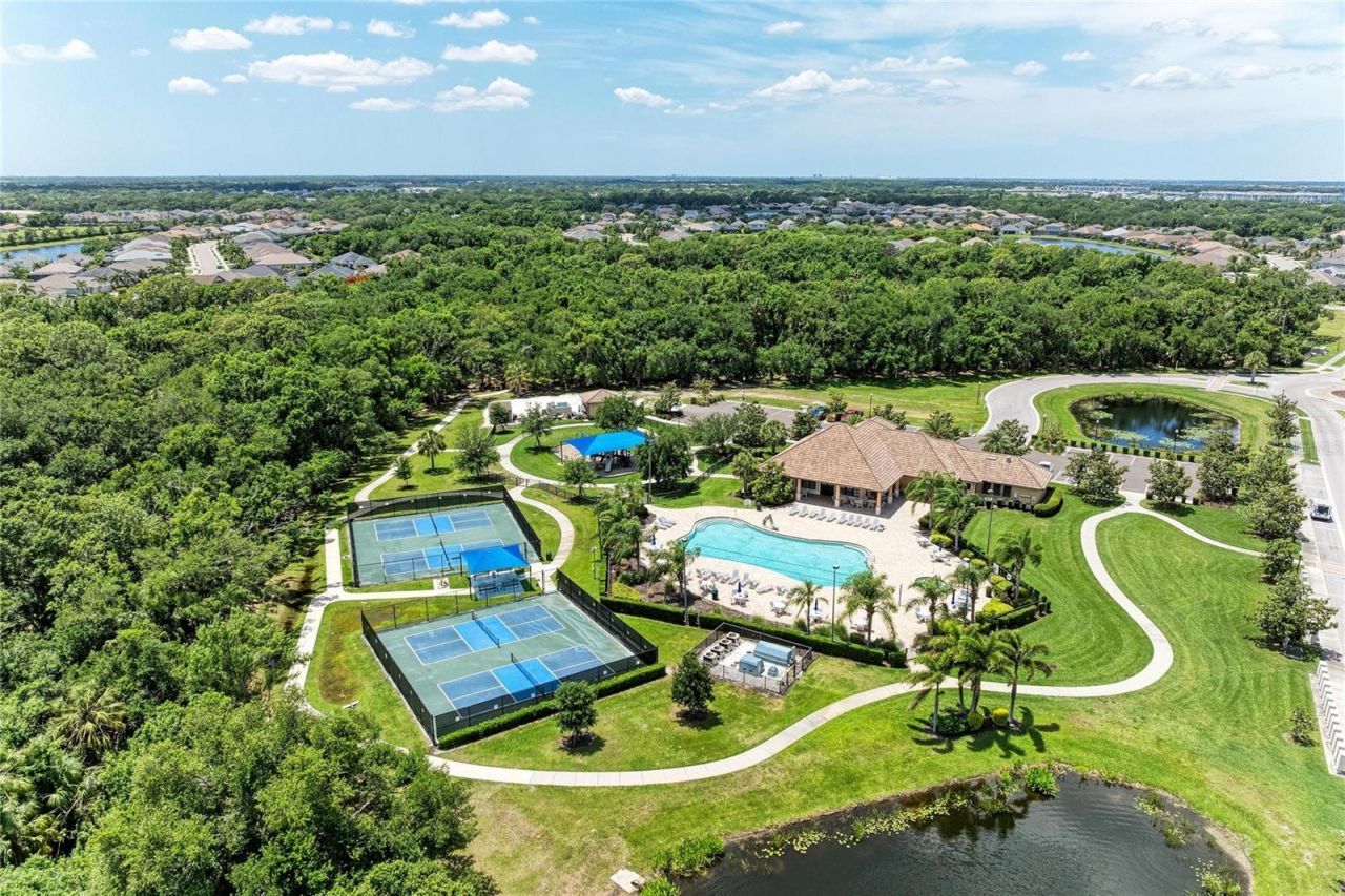 517 Chantilly Trail , Bradenton, FL 34212 Photo