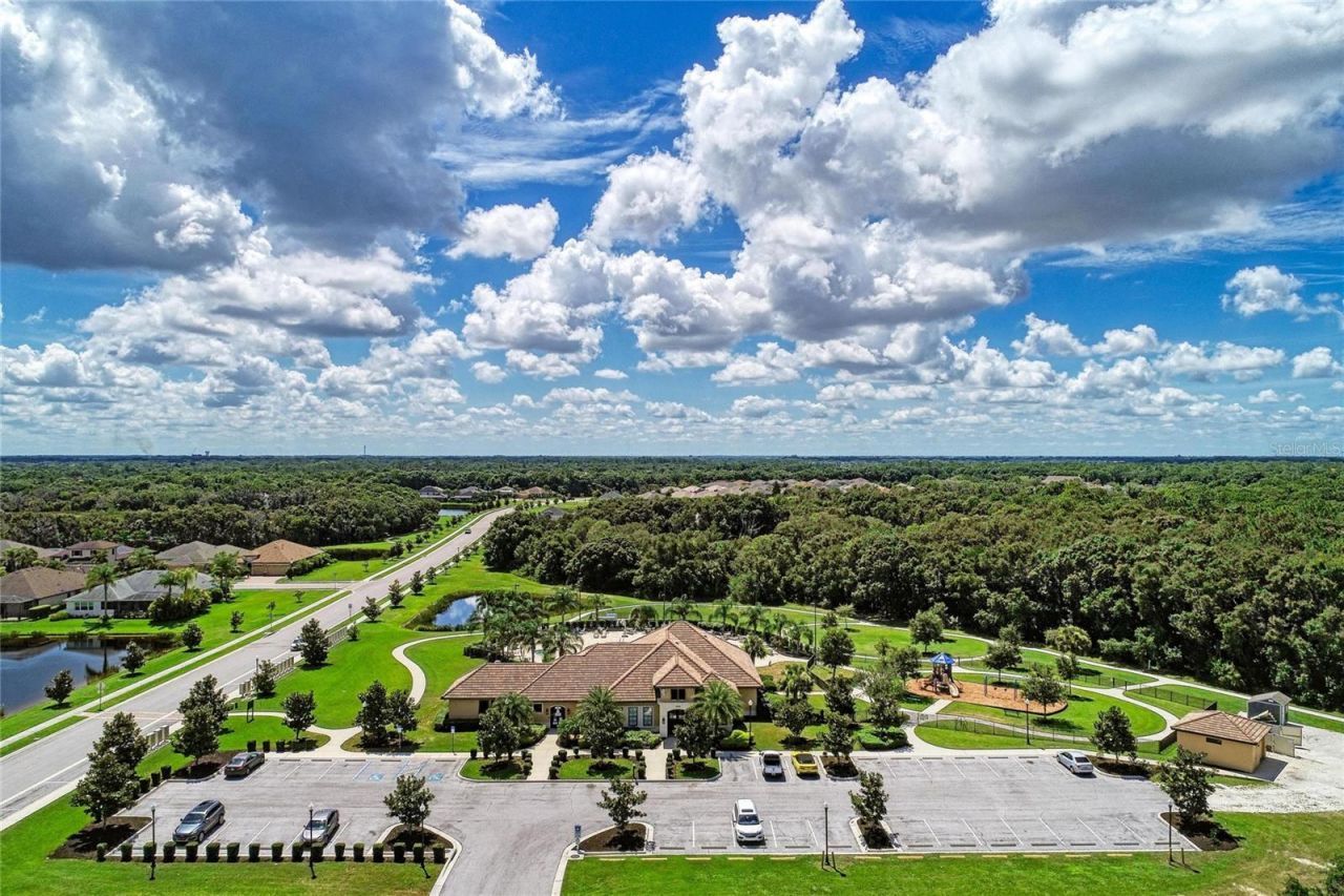 517 Chantilly Trail , Bradenton, FL 34212 Photo
