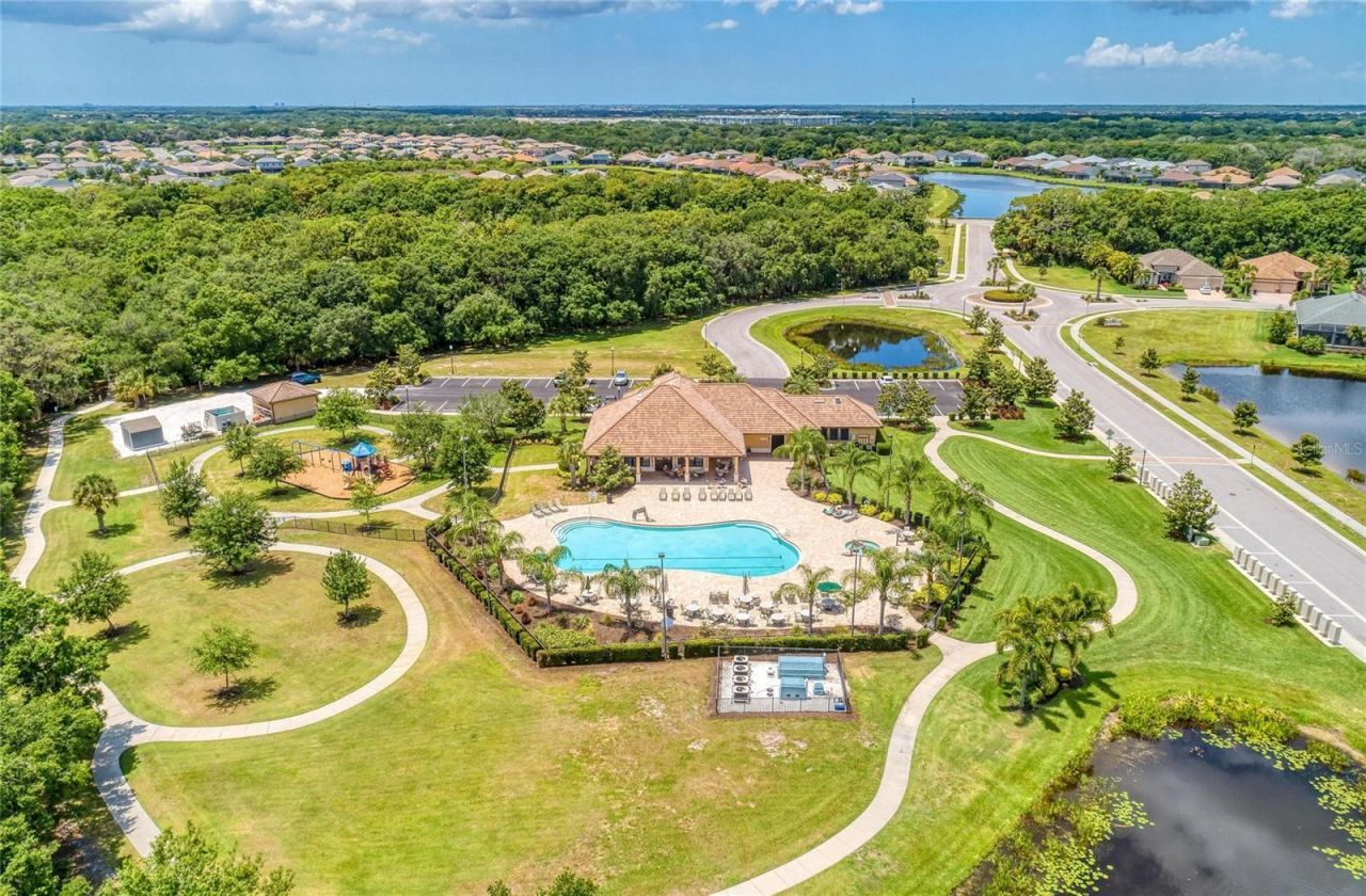 517 Chantilly Trail , Bradenton, FL 34212 Photo