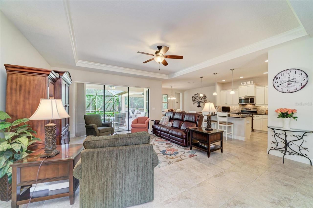 517 Chantilly Trail , Bradenton, FL 34212 Photo
