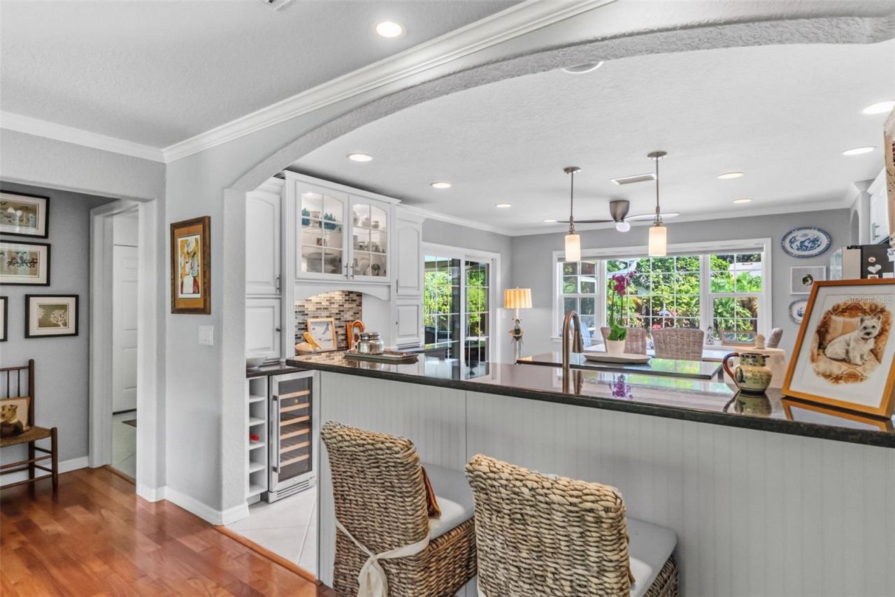 1907 Magnolia Street, Sarasota, FL 34239 Photo