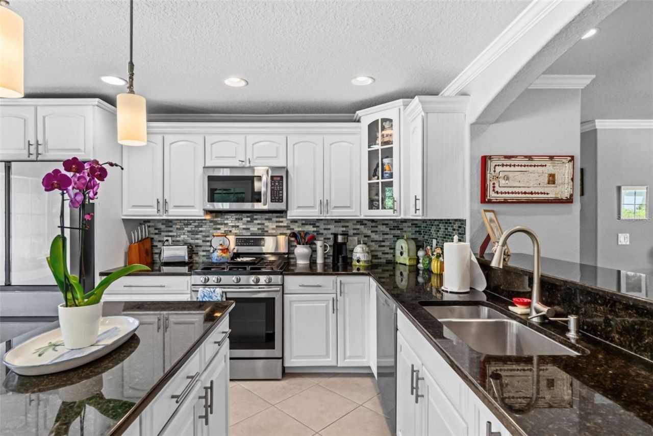 1907 Magnolia Street, Sarasota, FL 34239 Photo