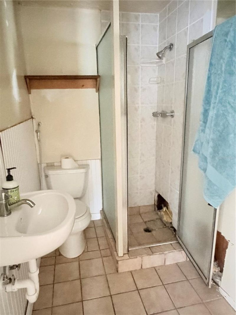 902 Highland St Street , Sarasota, FL 34234 Photo