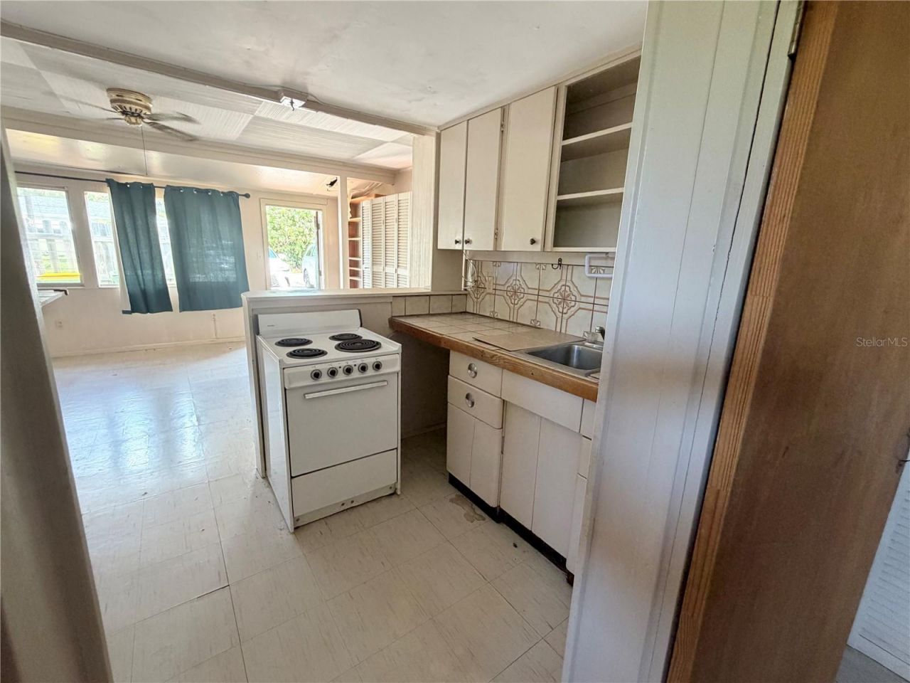 902 Highland St Street , Sarasota, FL 34234 Photo