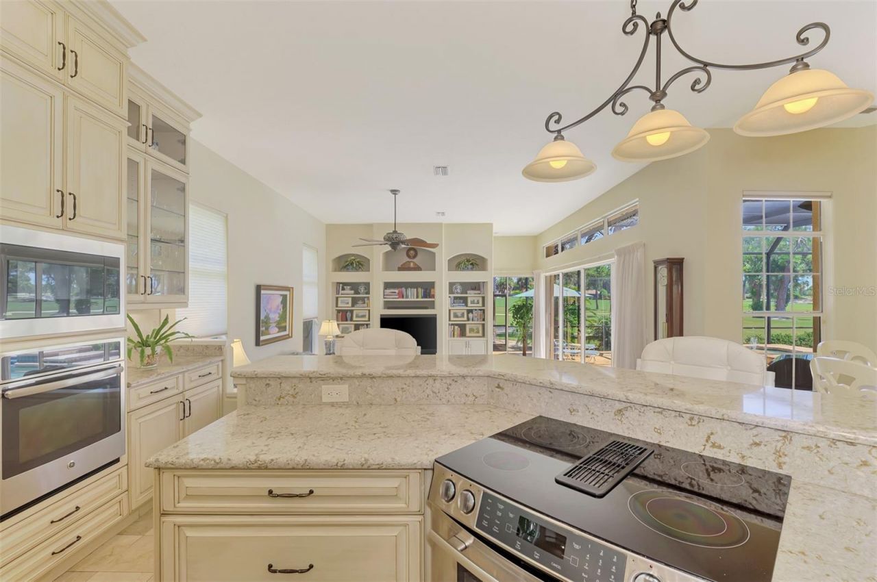 314 Stone Briar Creek Drive, Venice, FL 34292 Photo