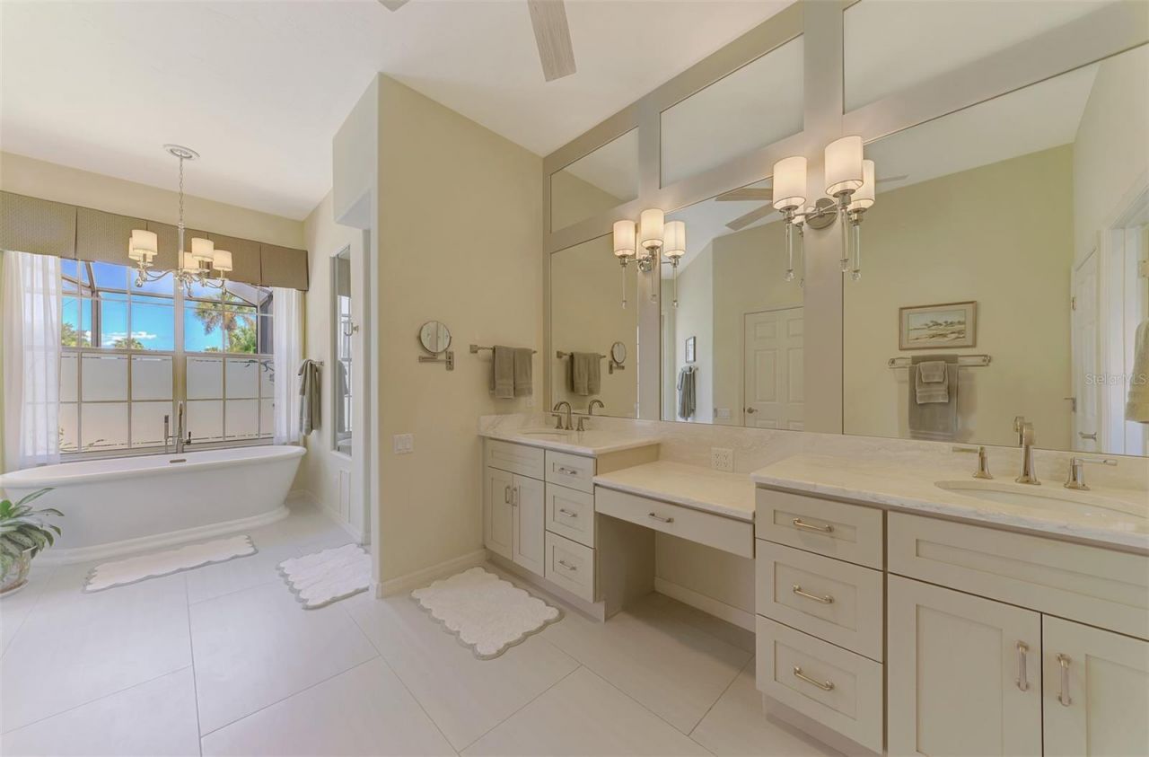 314 Stone Briar Creek Drive, Venice, FL 34292 Photo
