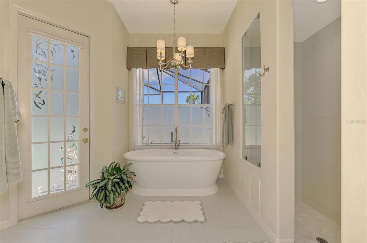 314 Stone Briar Creek Drive, Venice, FL 34292 Photo