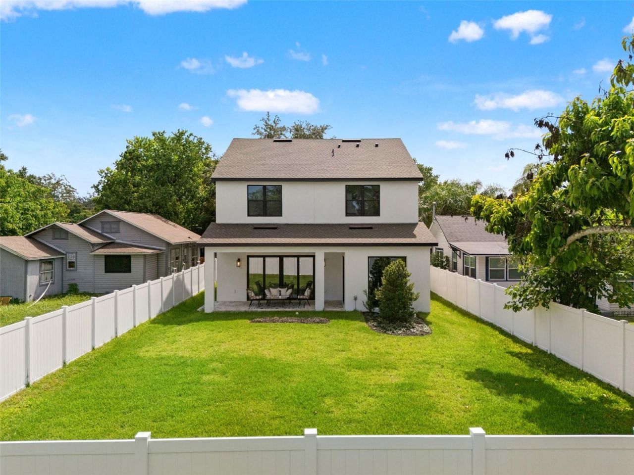 1320 Cloverlawn Avenue, Orlando, FL 32806 Photo