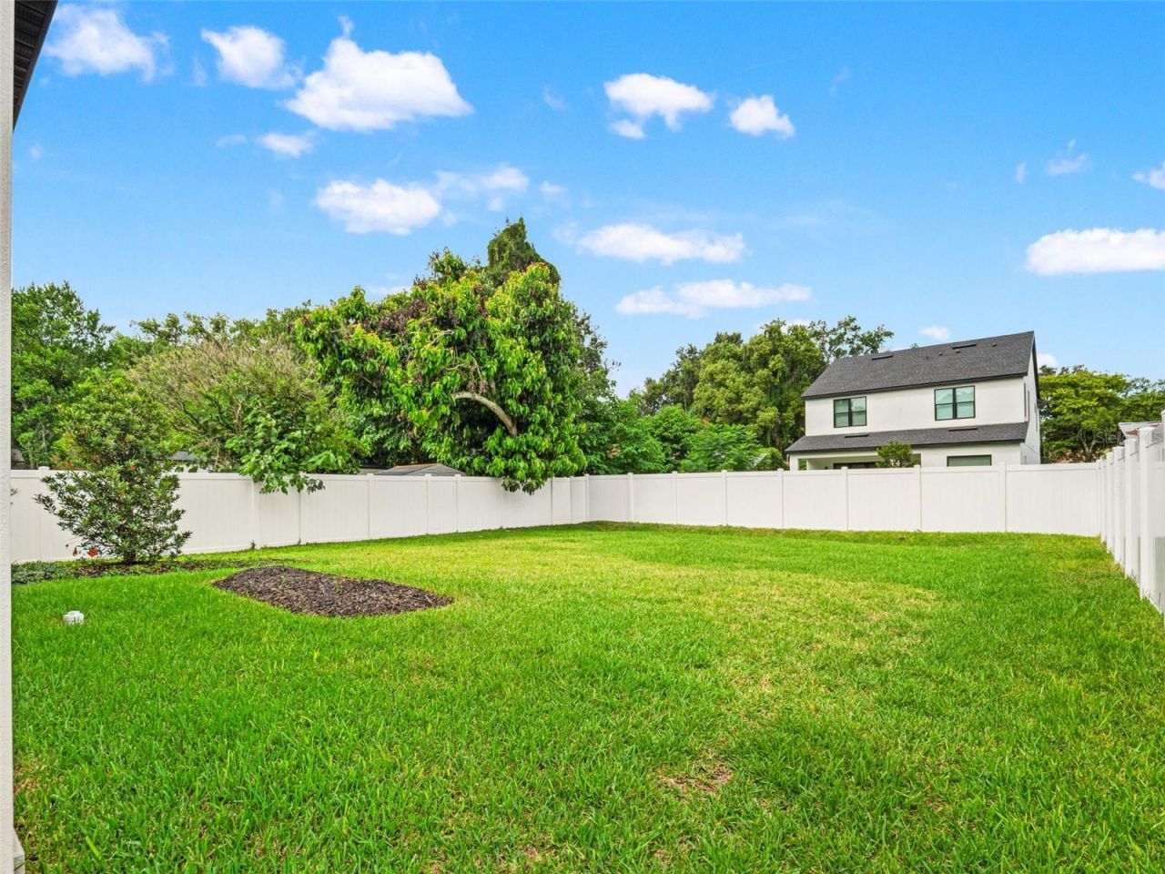 1320 Cloverlawn Avenue, Orlando, FL 32806 Photo