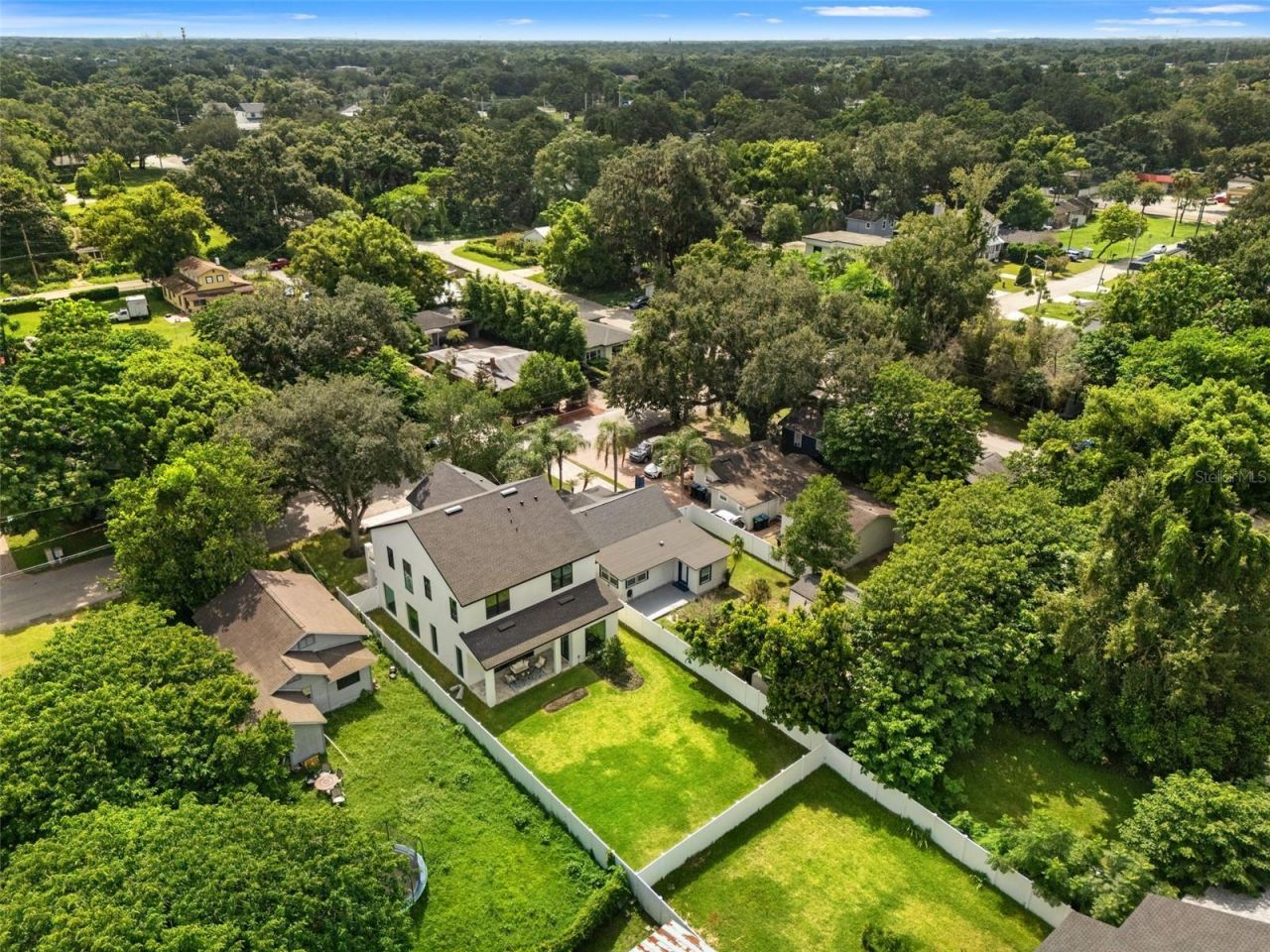 1320 Cloverlawn Avenue, Orlando, FL 32806 Photo