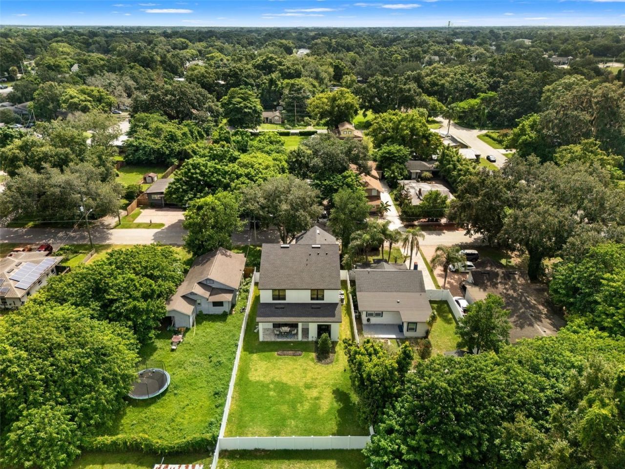 1320 Cloverlawn Avenue, Orlando, FL 32806 Photo