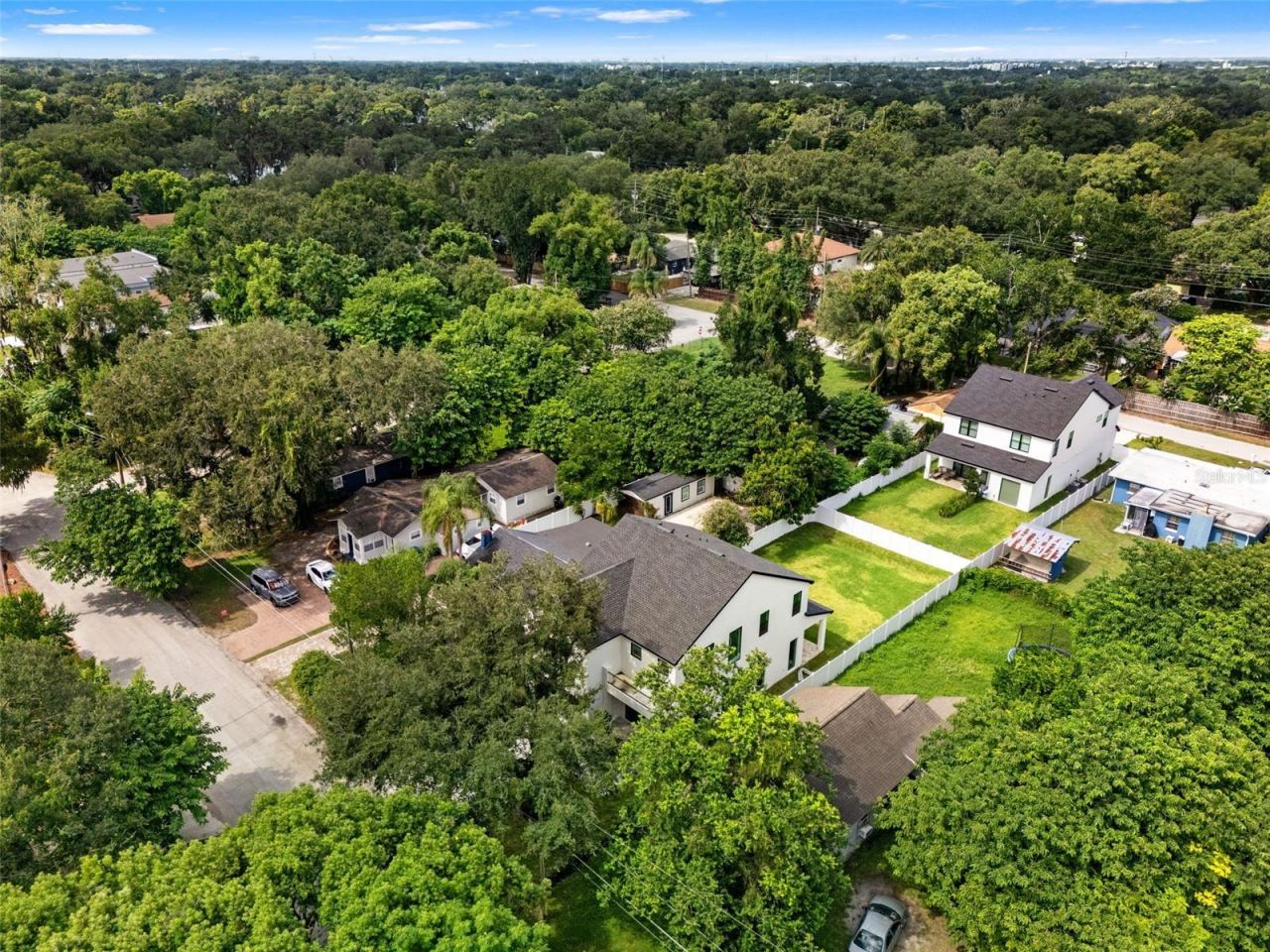 1320 Cloverlawn Avenue, Orlando, FL 32806 Photo