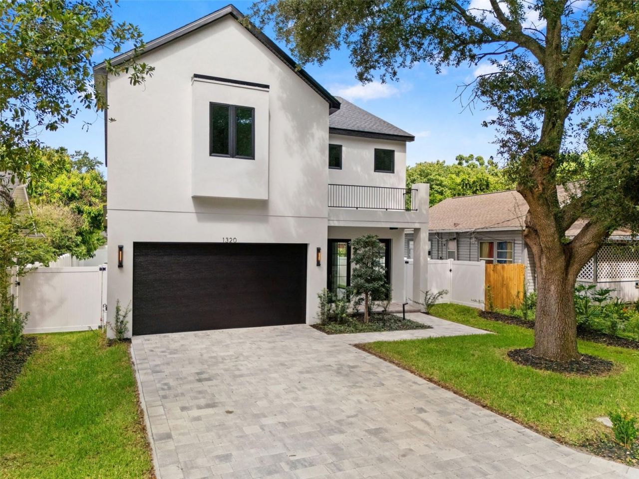 1320 Cloverlawn Avenue, Orlando, FL 32806 Photo