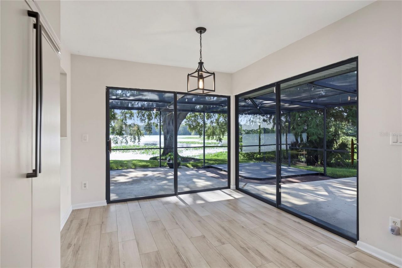 4572 N Lake Orlando Parkway , Unit 6, Orlando, FL 32808 Photo