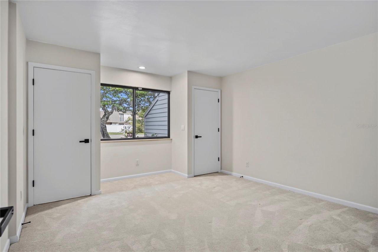 4572 N Lake Orlando Parkway , Unit 6, Orlando, FL 32808 Photo