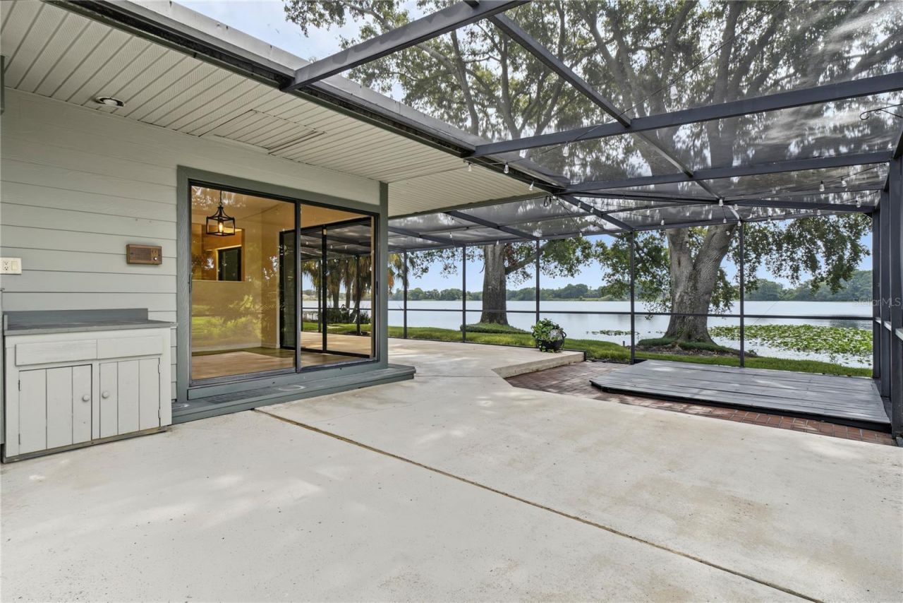4572 N Lake Orlando Parkway , Unit 6, Orlando, FL 32808 Photo