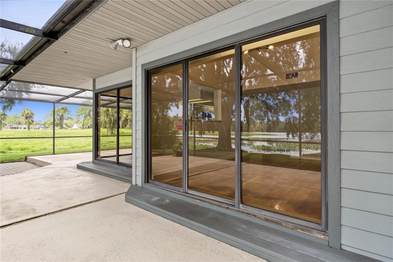 4572 N Lake Orlando Parkway , Unit 6, Orlando, FL 32808 Photo