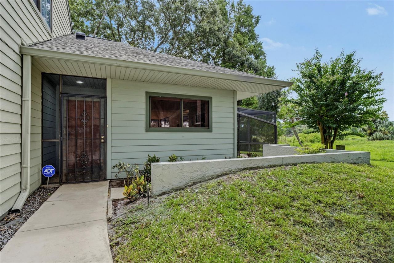 4572 N Lake Orlando Parkway , Unit 6, Orlando, FL 32808 Photo