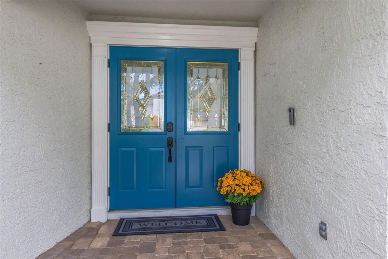 2339 Kings Point Drive, Largo, FL 33774 Photo