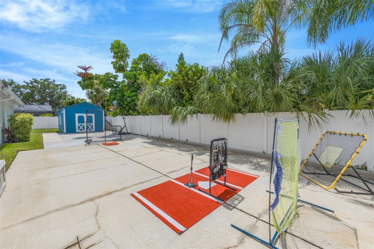 2339 Kings Point Drive, Largo, FL 33774 Photo