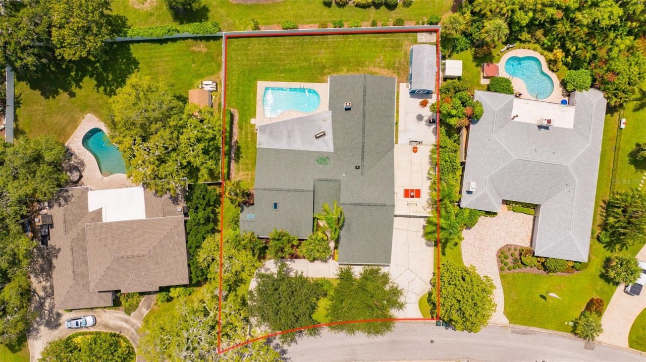 2339 Kings Point Drive, Largo, FL 33774 Photo