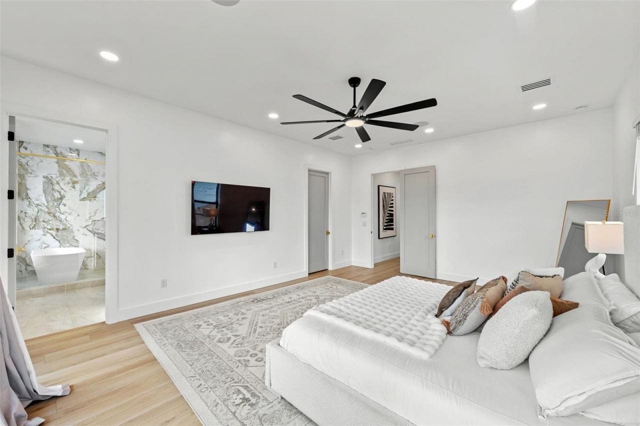 4109 W Watrous Avenue, Tampa, FL 33629 Photo