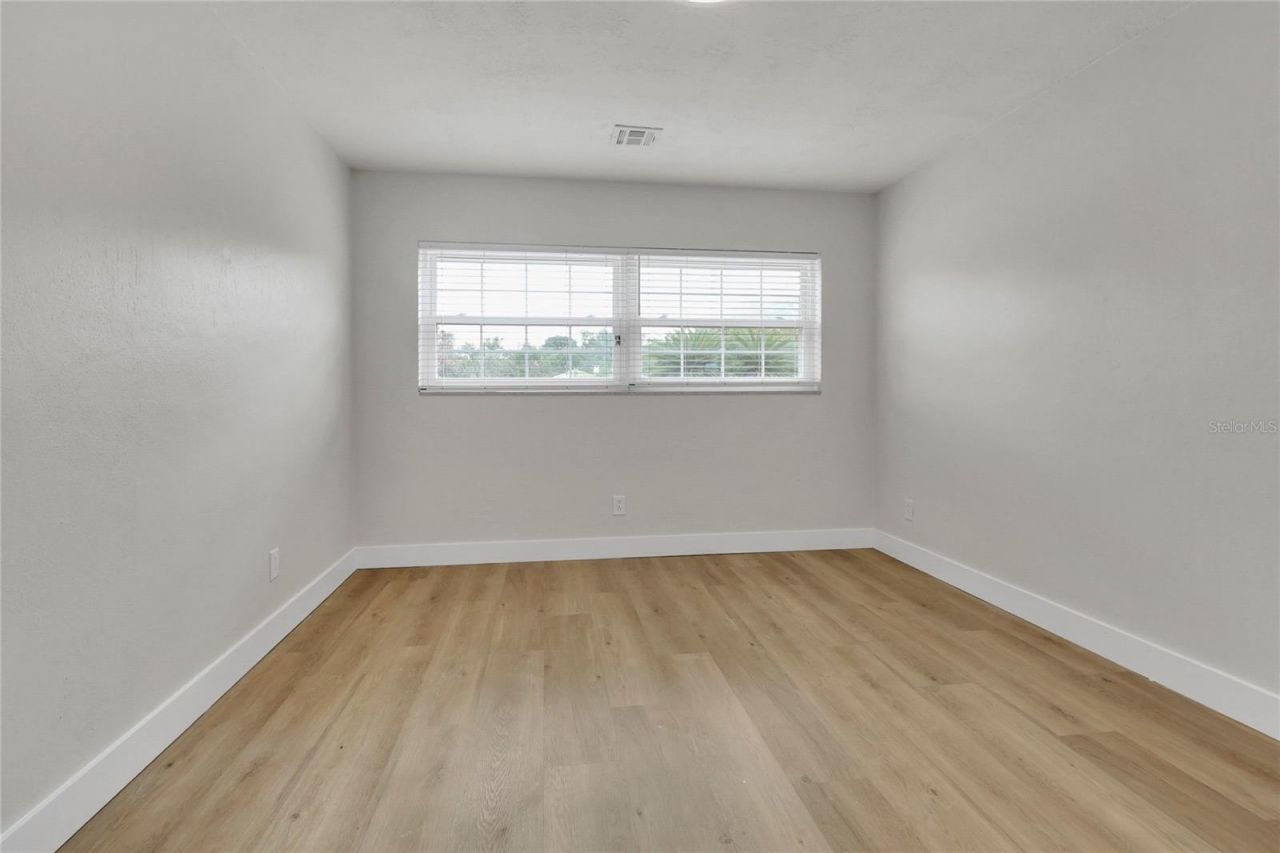 5627 Oakland Drive, Tampa, FL 33617 Photo