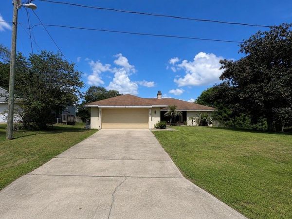 914 SWEETBRIER DRIVE , DELTONA, FL 32725