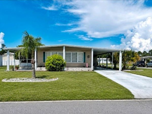 15657 BROOKRIDGE BOULEVARD , BROOKSVILLE, FL 34613