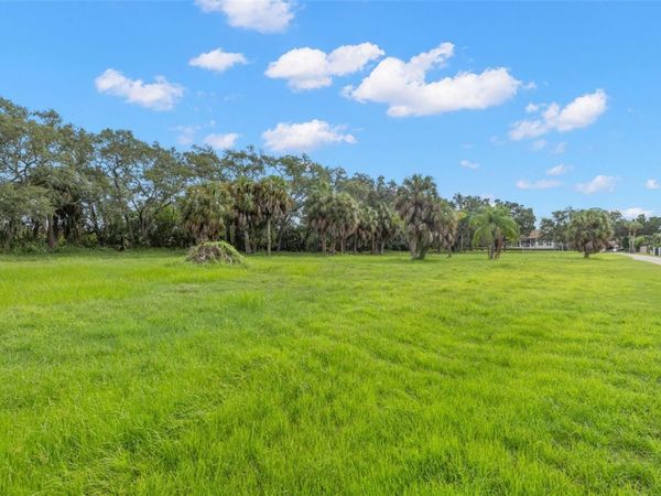 4868 TROYDALE ROAD , TAMPA, FL 33615
