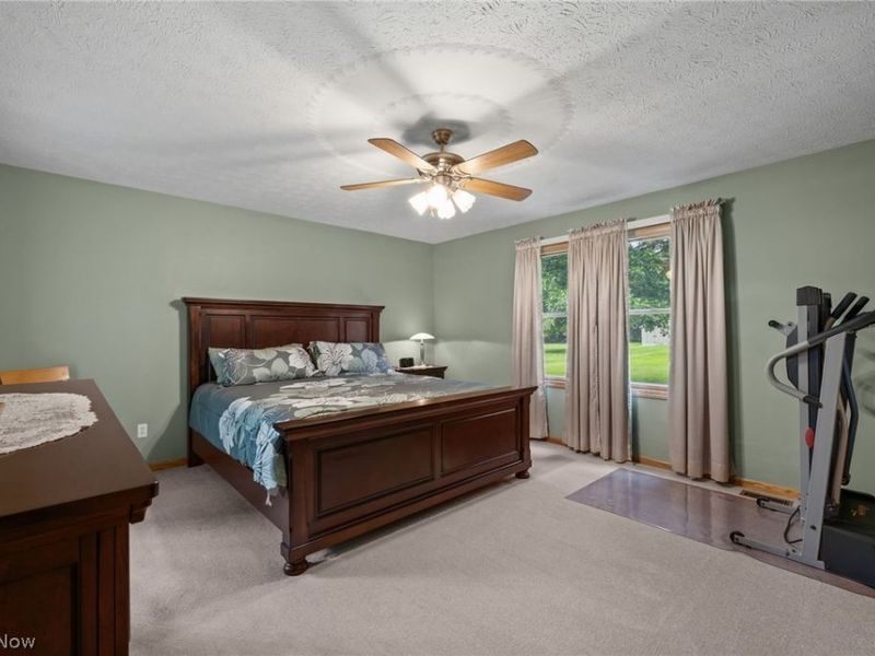 2274 Lake Center Street NW, Uniontown, OH 44685 Photo 16