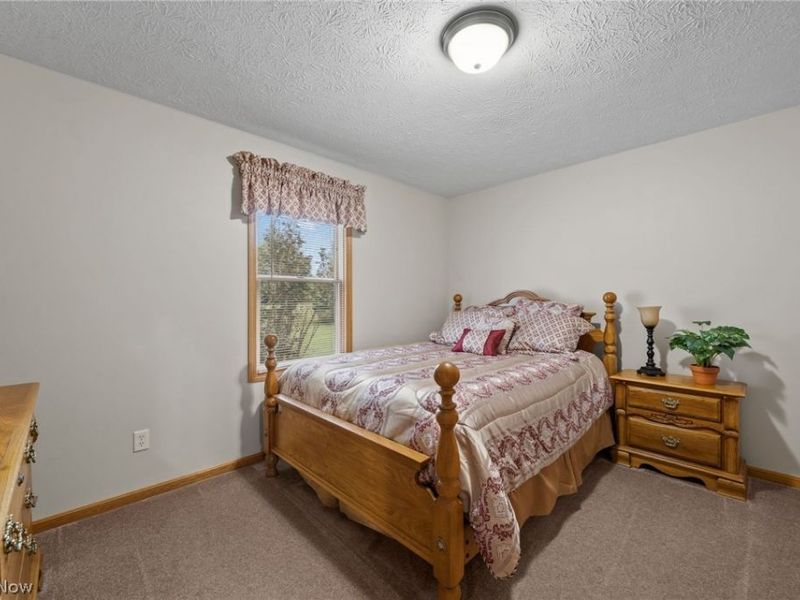 2274 Lake Center Street NW, Uniontown, OH 44685 Photo 24