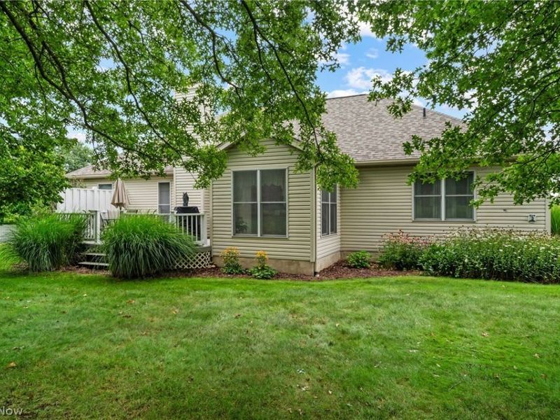 2274 Lake Center Street NW, Uniontown, OH 44685 Photo 37