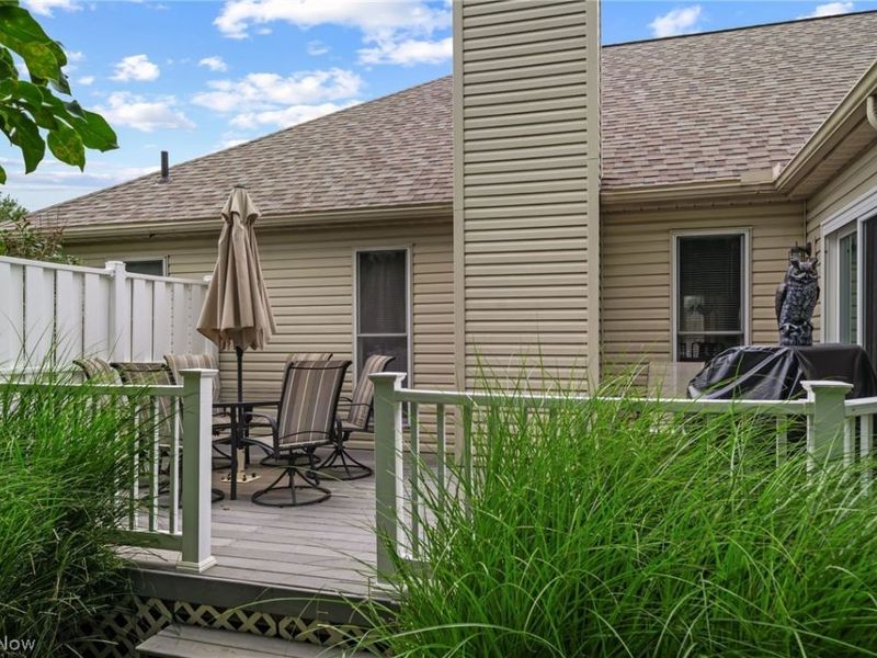 2274 Lake Center Street NW, Uniontown, OH 44685 Photo 38