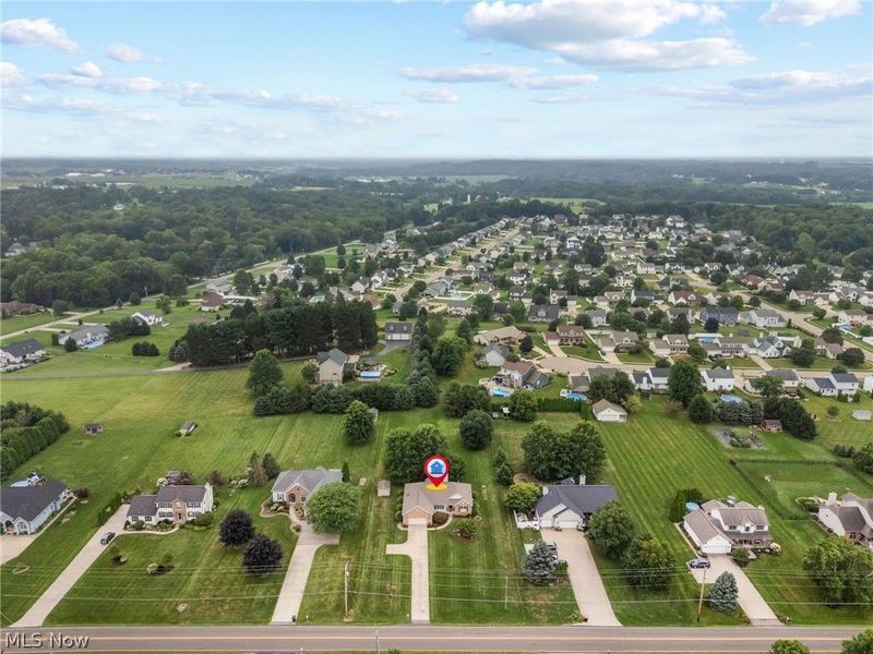 2274 Lake Center Street NW, Uniontown, OH 44685 Photo 41