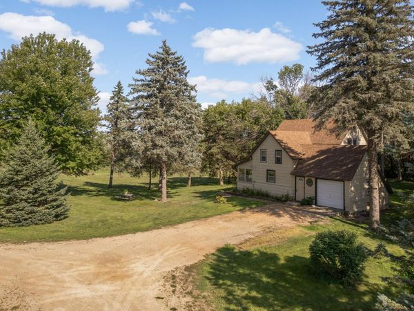 4215 Elmore Avenue, Webster, MN 55088
