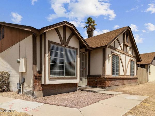 8520 W PALM Lane, Unit 1037, Phoenix, AZ 85037