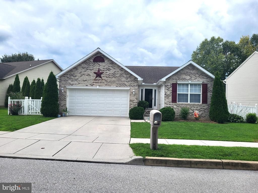 152 COLORADO AVENUE , LITTLESTOWN, PA 17340