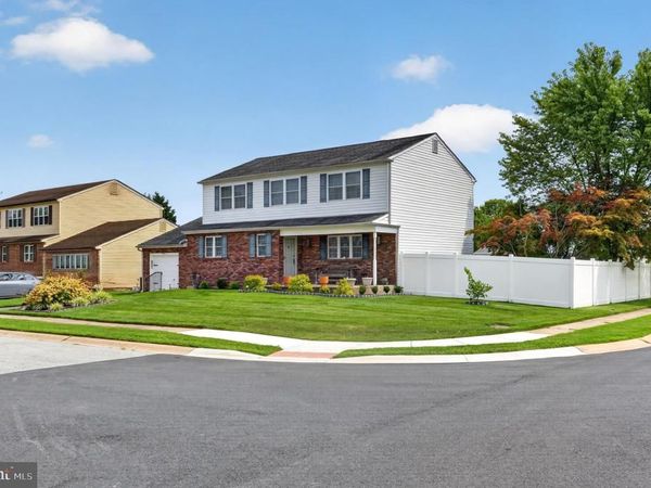 51 CUMMINGS COURT, BEAR, DE 19701