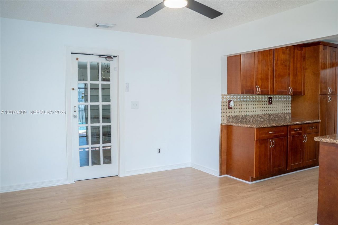20200 SW 90th Ave Rd , Cutler Bay, FL 33189 Photo