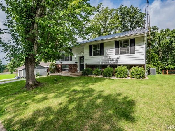 230 Ridge Drive , Chester, IL 62233