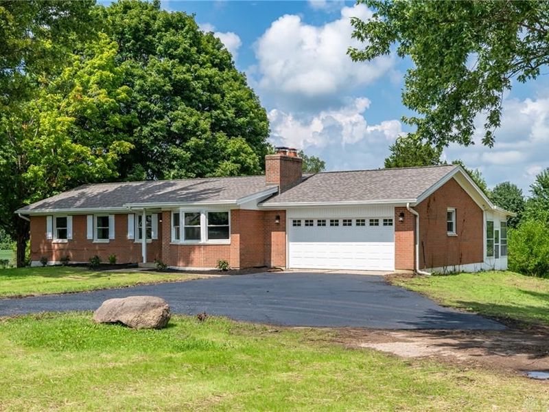 5775 E State Route 571, Tipp City, OH 45371 Photo 4