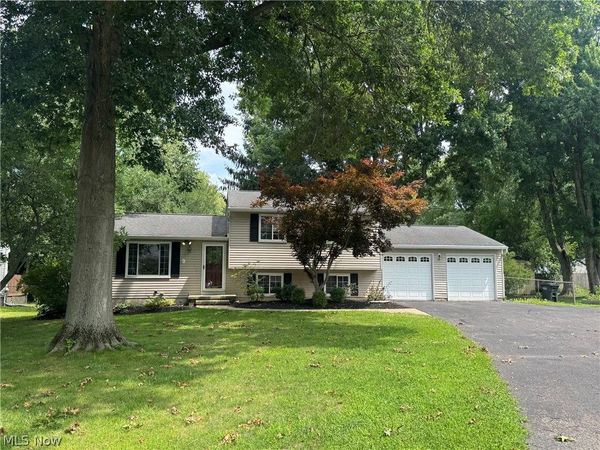 1596 Statten Court , Painesville Twp, OH 44077