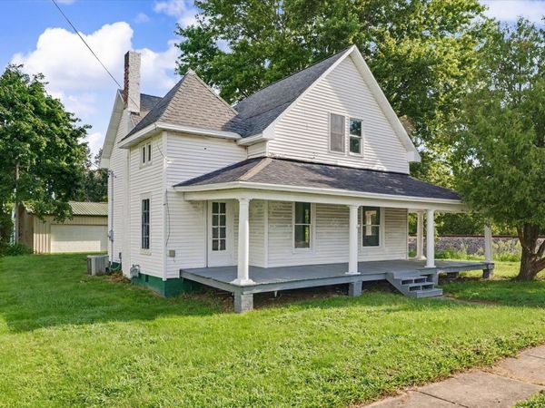 205 E Holloway Street , Bismarck, IL 61814