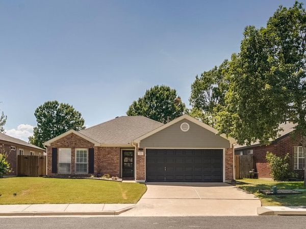 226 Claris LN, Georgetown, TX 78626