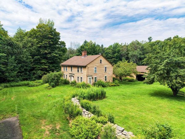 2-R Old Chester Rd, Blandford, MA 01008