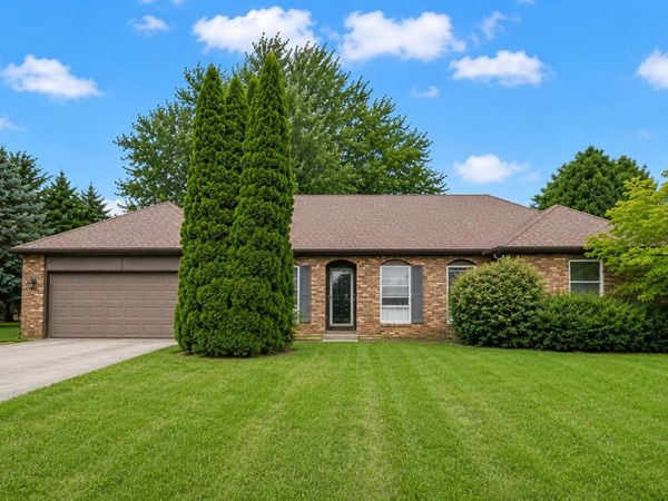 W4708 Pine Ct, Lafayette, WI 53121