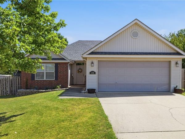 4339 Beacon Court, Springdale, AR 72764