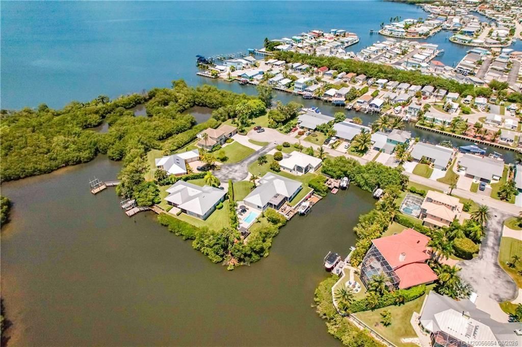 103 Aqua Ra Drive , Jensen Beach, FL 34957 Photo