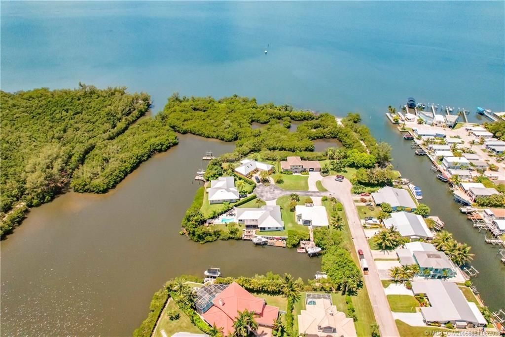 103 Aqua Ra Drive , Jensen Beach, FL 34957 Photo